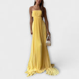 Mireille - Elegante Vestido Maxi Plissado com Cutout