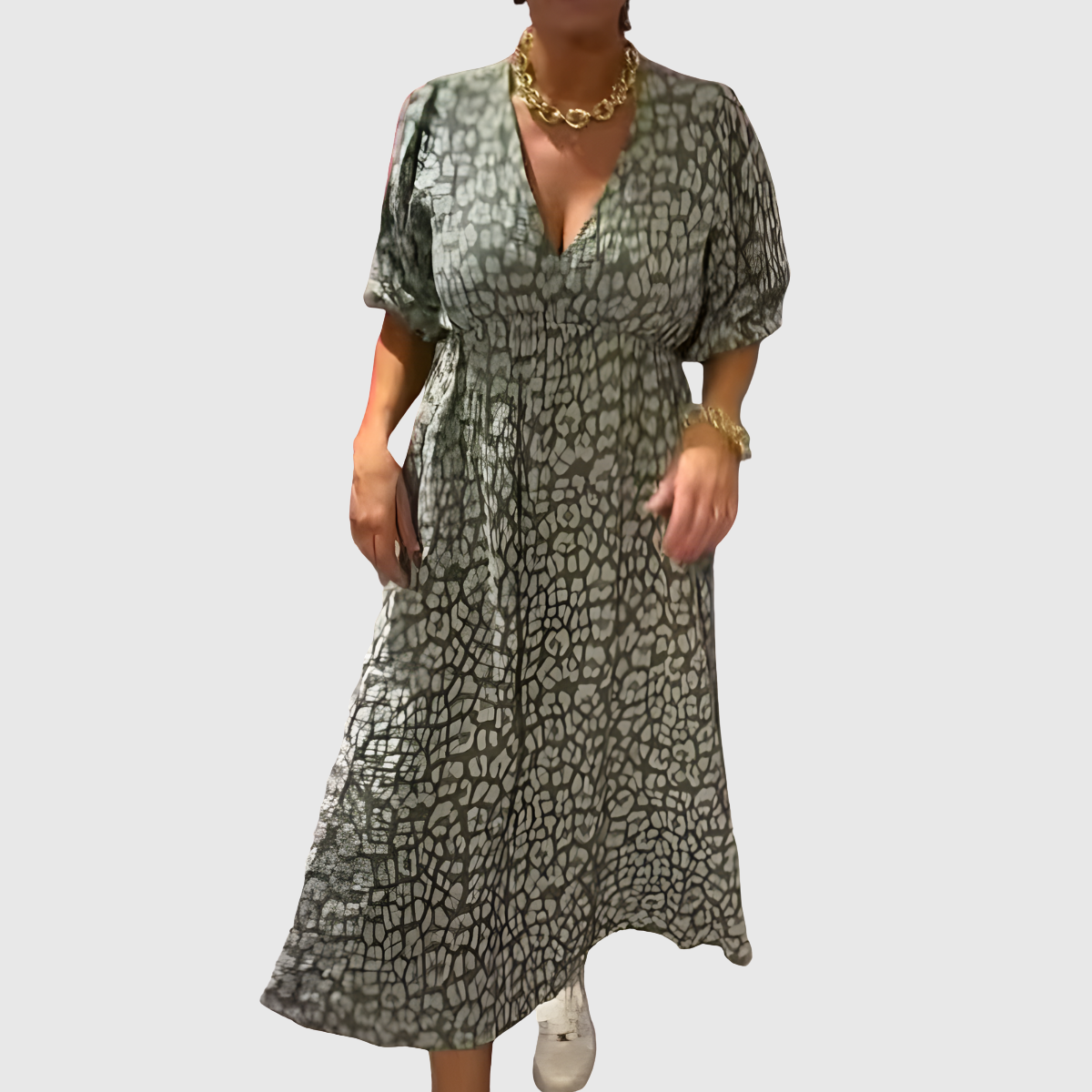 Christiane | Vestido Maxi com Estampa de Penas e Decote em V