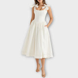 Lotta - Vestido Midi Branco com Detalhe de Laço