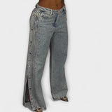 Nola - Jeans de cintura alta com strass e botões laterais
