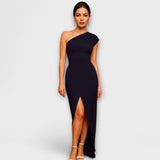 Vestido de noite assimétrico elegante