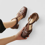 Scarlett – Sandálias T-Strap com Saltos Blocados Ortopédicos