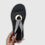 Luna | Sandálias de Praia com Anel Decorativo