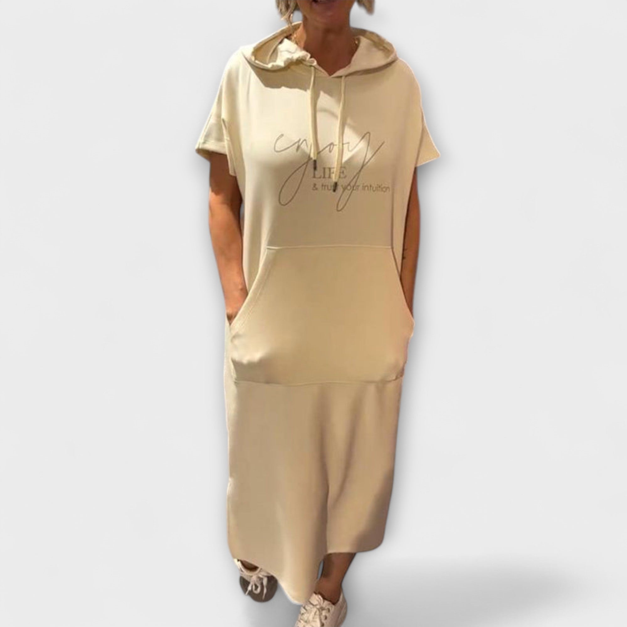 Daisy - Vestido com Capuz Relaxado