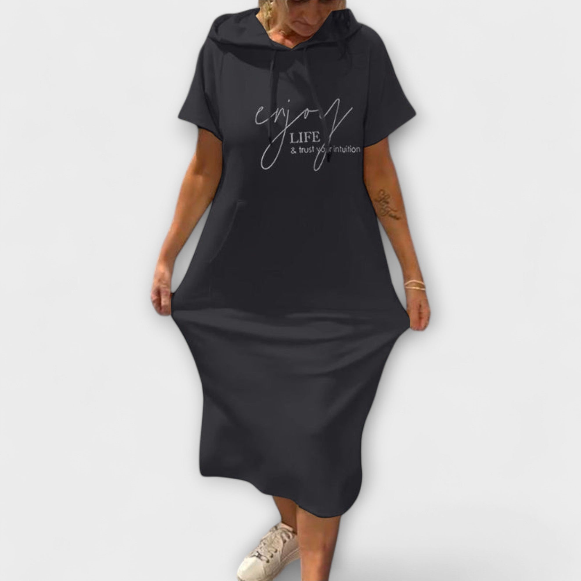 Daisy - Vestido com Capuz Relaxado