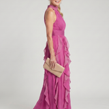 Orea | Vestido Maxi com Gola Alta e Camadas de Renda