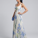 Ophelia | Vestido Midi Sem Mangas com Decote Quadrado e Padrão Floral