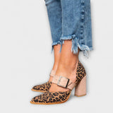 Jessica – Saltos Chunky com Padrão de Leopardo