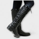 Botas Elegantes com Atacadores