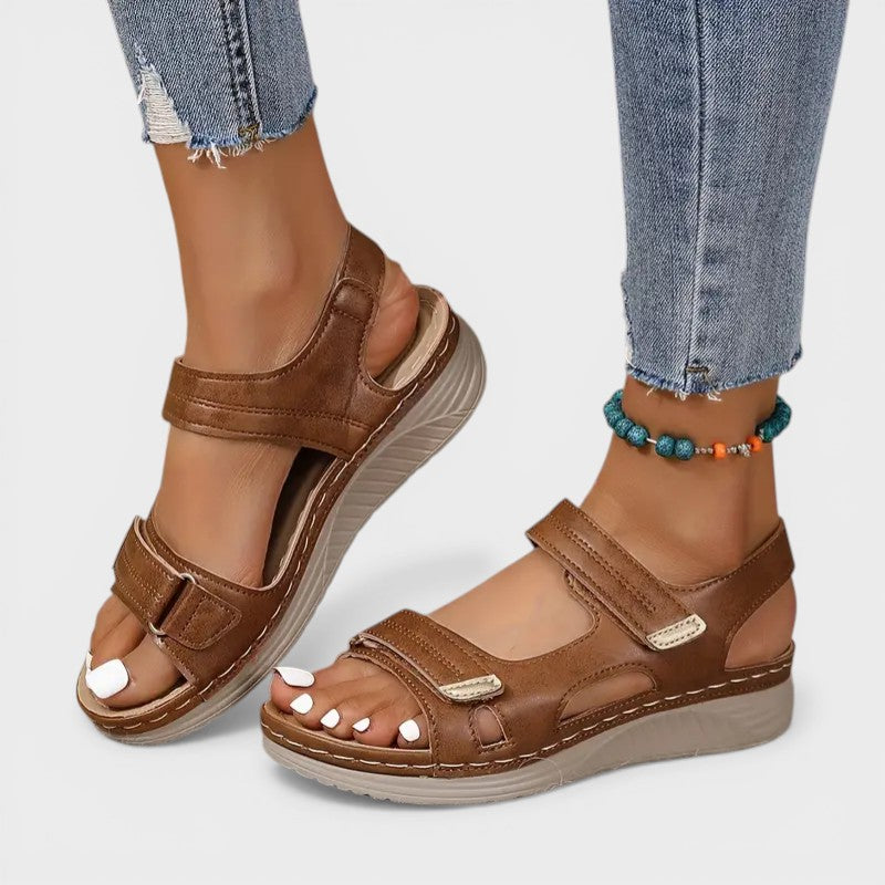 Benita | Sandália Wedge Ortopédica