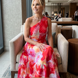 Taya | Vestido Midi com parte superior plissada de um lado