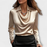 Meli - Blusa Brilhante com Gola Pregueada