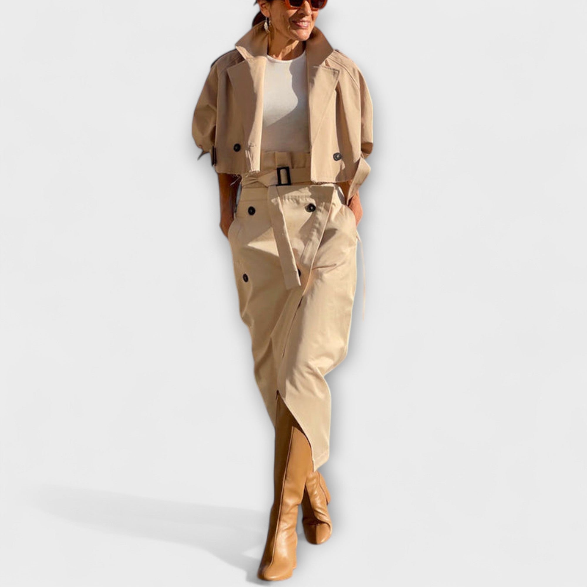 Lyra - Elegante Casaco Midi com Saia e Bolsos