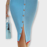 Sina - Elegante Vestido Lápis em Azul Bebé com Malha Canelada