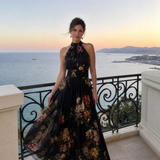 Sior | Vestido Midi com Decote Halter Floral