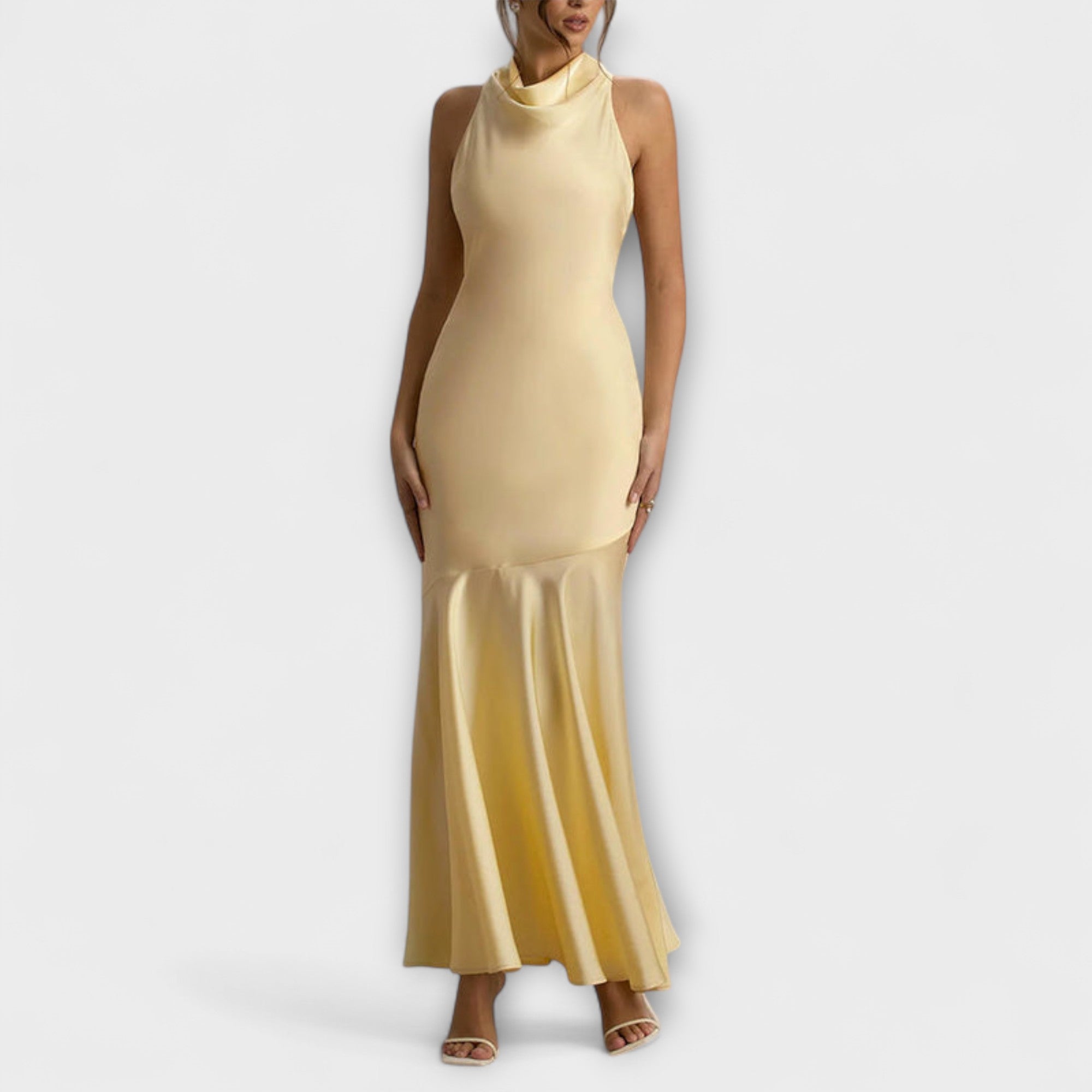 Lennon - Elegante Maxivestido em Satin