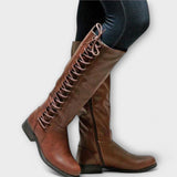 Botas Elegantes com Atacadores