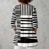 Sophie | Blusa longa em linho com patchwork de riscas gráficas