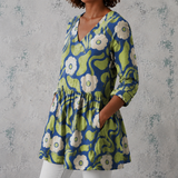 Élodie | Blusa longa de linho com padrão gráfico de flores retro