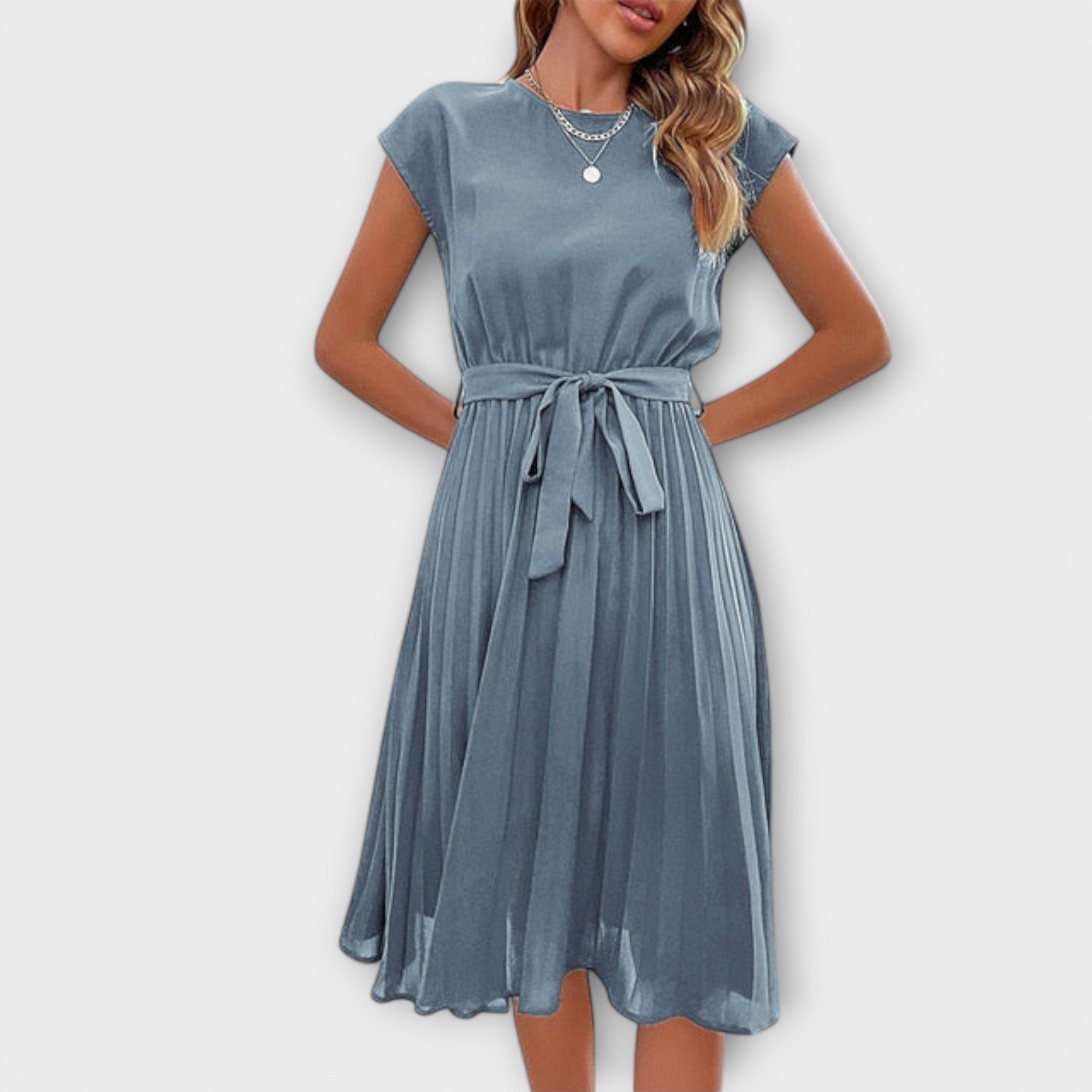 Claire - Vestido Midi Casual de Manga Curta Plissado