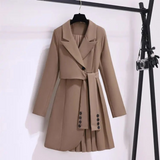 LOUISA | MANTEAU ELEGANTE COM DETALHES PLISSADOS