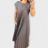 Zairelle – Vestido Plissado Elegante