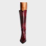 Botas com Design de Crocodilo e Saltos Elegantes