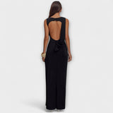 Rieke - Vestido Maximalista Estiloso com Fenda Alta