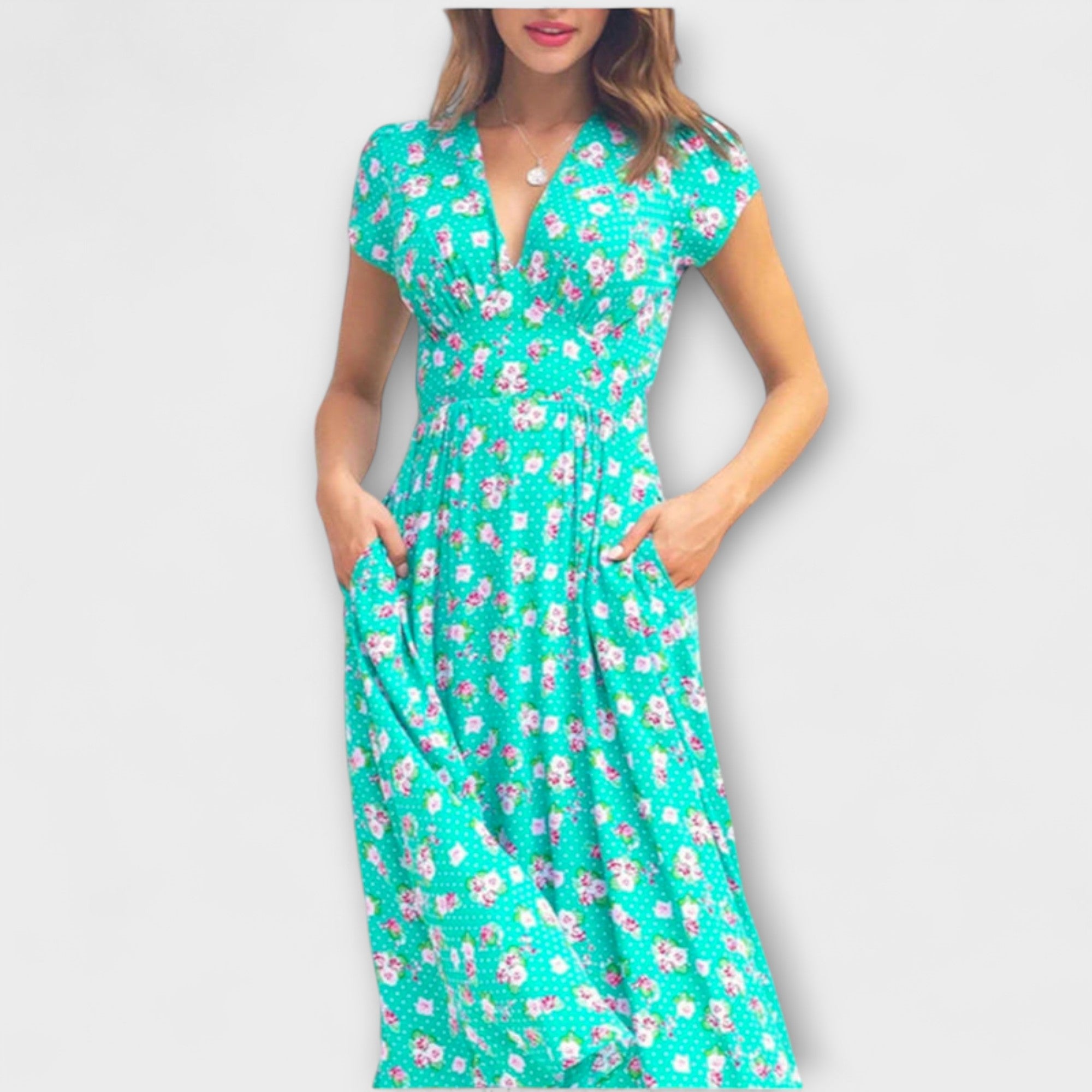 Fienna - Vestido Midi com Botões