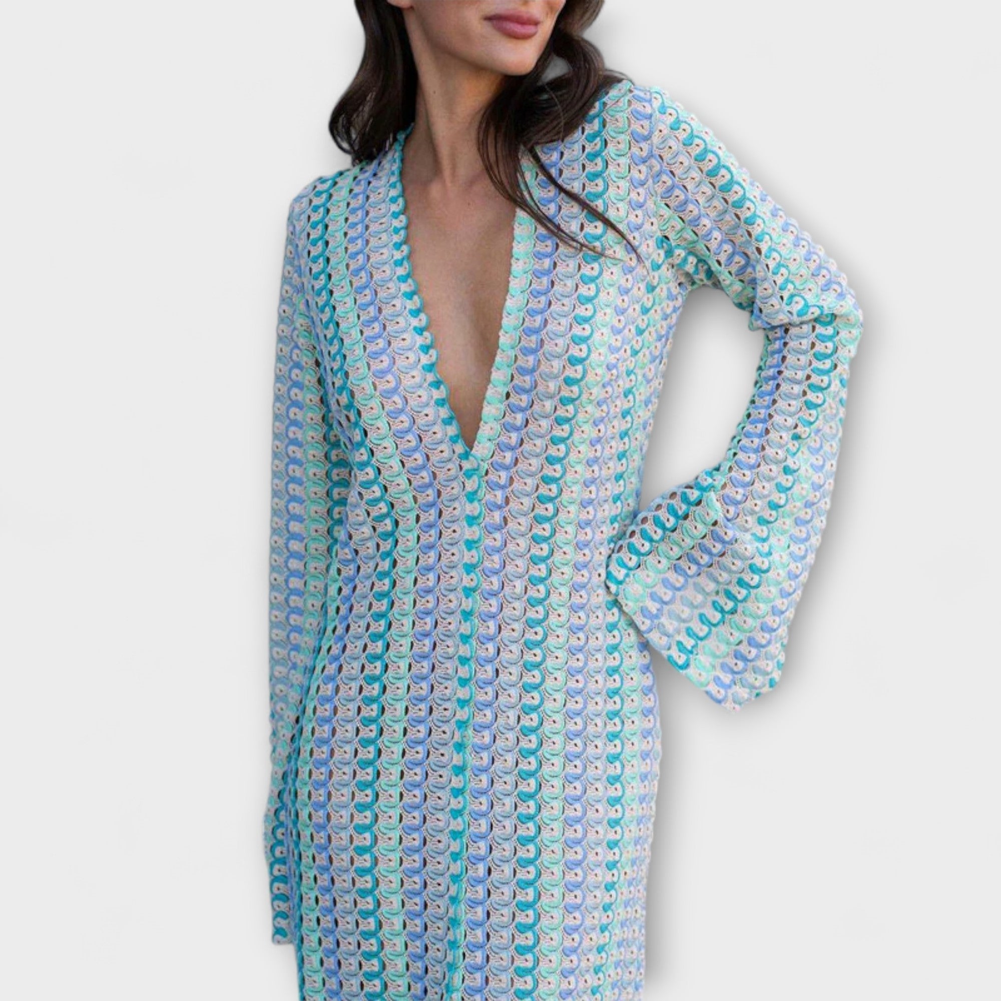 Elina – Vestido Maxi com Decote em V e Estilo de Férias