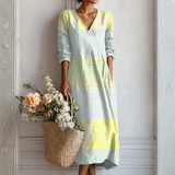 Heike | Vestido Midi com Riscas e Decote em V