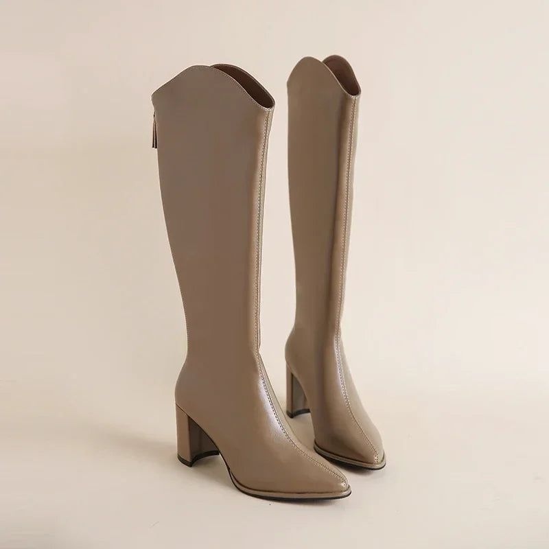 Hilda - Botas de salto bloco com elegância para o Inverno