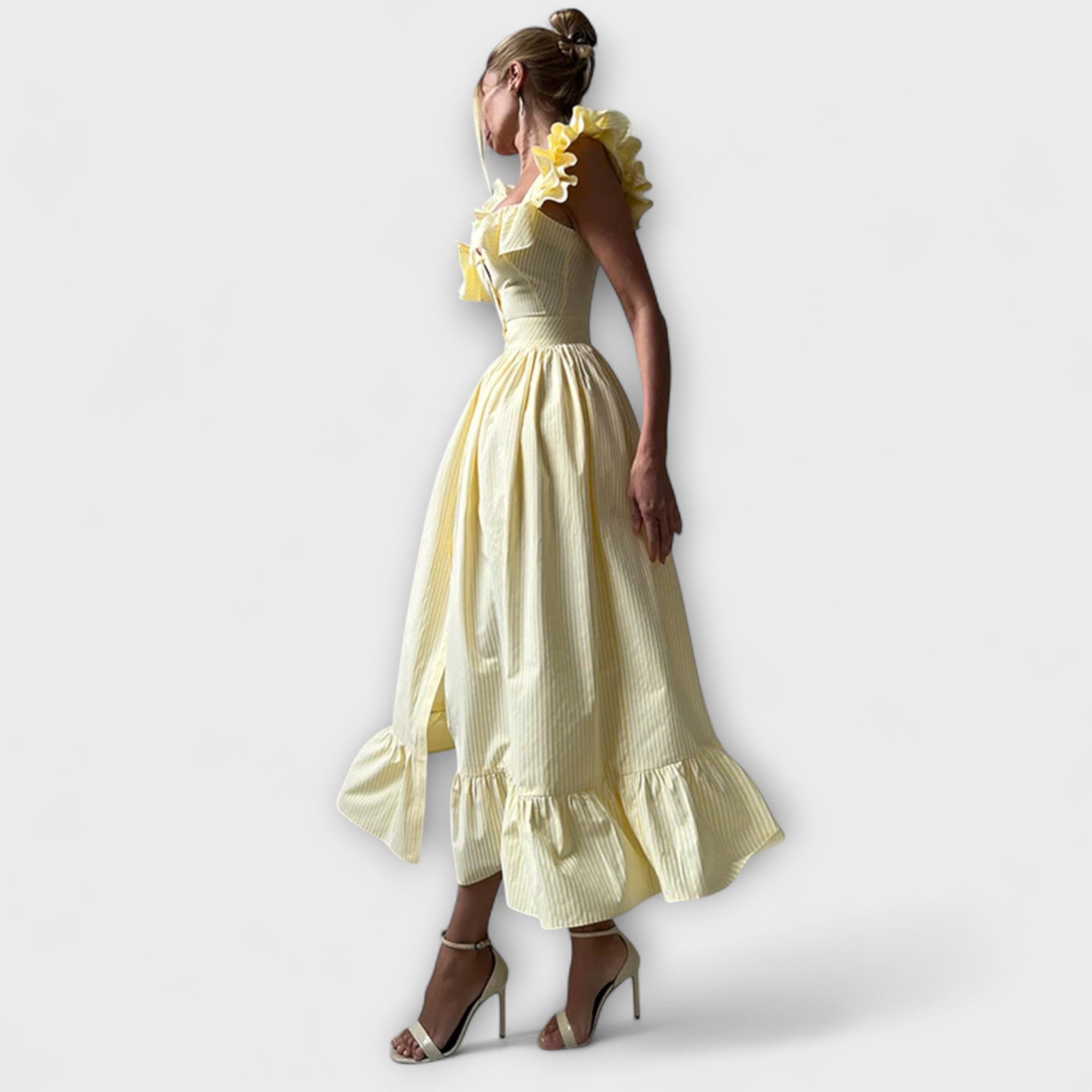 Lia - Vestido de Rendas