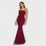 Callie - Vestido Elegante com Rendas