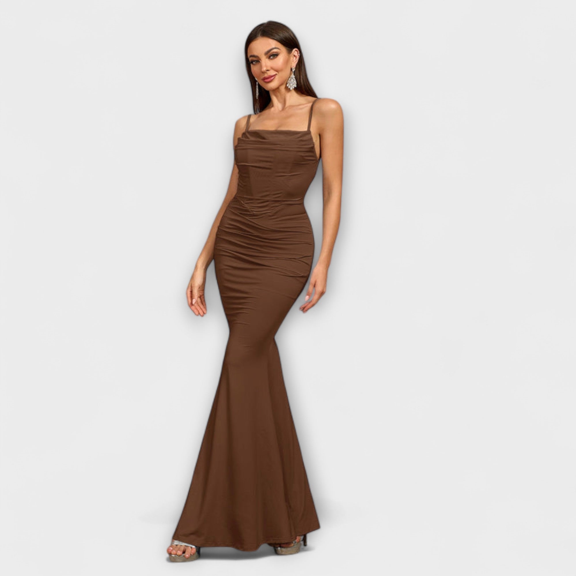 Callie - Vestido Elegante com Rendas