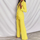 Lara - Blazer e Calças Elegantes