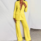 Lara - Blazer e Calças Elegantes