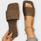 Sabrinas Planas com Padrão de Leopardo