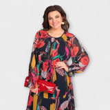 Caroline - Vestido Elegante Plus-Size para o Máximo Conforto