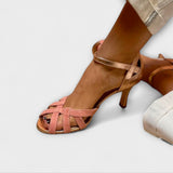 Calista – Glamour em Ouro e Rosa