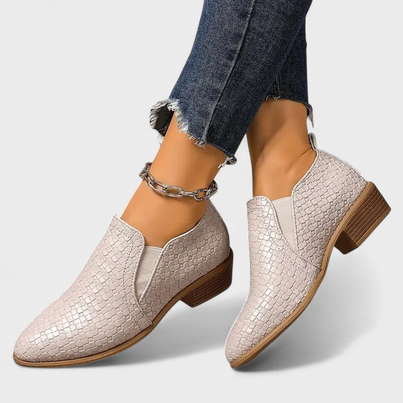 Tânia - Elegantes Sapatos Casuais