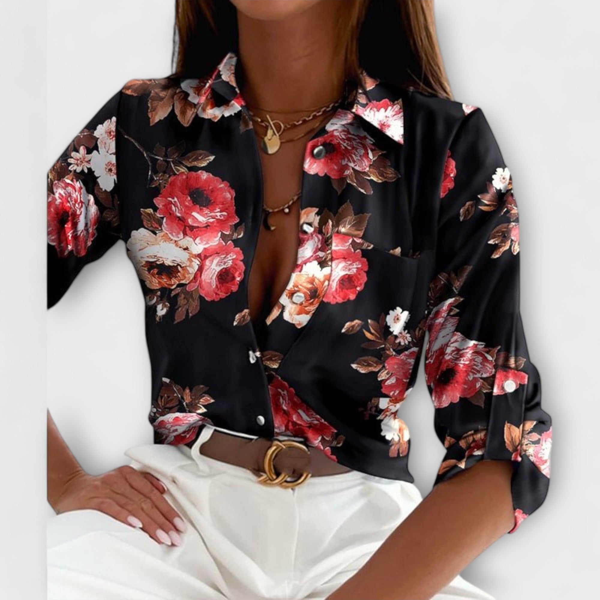 Blusa com colarinho clássico